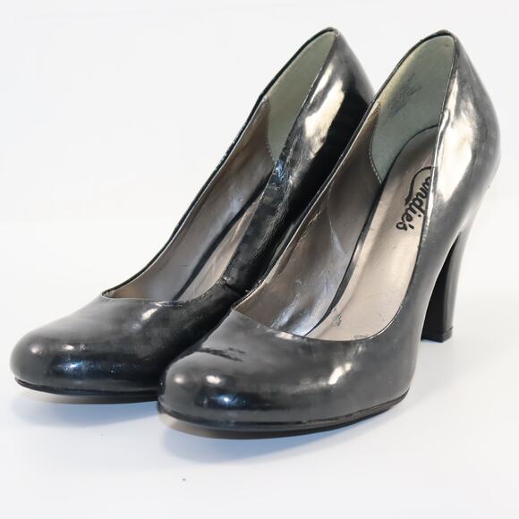 Candie’s Black Round-Toe High Heels Size 8 – Glossy Check Pattern - Picture 2 of 7